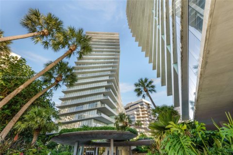Copropriété à louer à Miami, Floride: 6 chambres, 493.03 m2 № 1888875 - photo 2