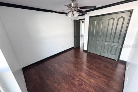 Villa ou maison à vendre à Minneola, Floride: 4 chambres, 180.51 m2 № 2314109 - photo 20