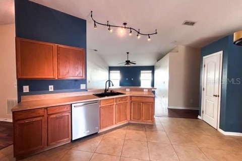 Villa ou maison à vendre à Minneola, Floride: 4 chambres, 180.51 m2 № 2314109 - photo 15