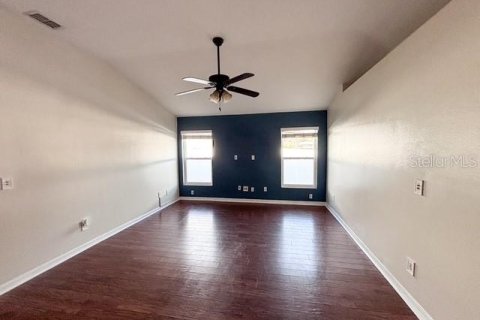 Villa ou maison à vendre à Minneola, Floride: 4 chambres, 180.51 m2 № 2314109 - photo 10