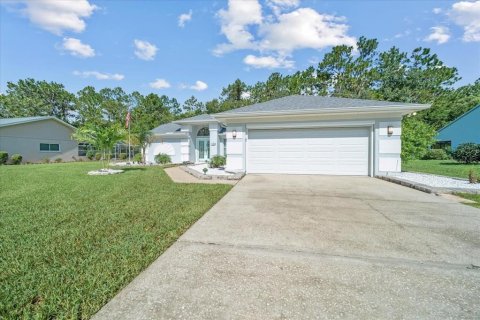 House in Homosassa, Florida 3 bedrooms, 144.65 sq.m. № 1879538 - photo 3