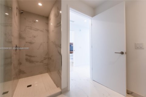 Copropriété à vendre à Miami, Floride: 2 chambres, 139.17 m2 № 2240586 - photo 14