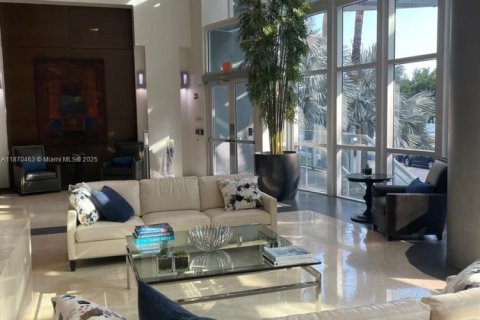 Condominio en venta en Miami, Florida, 1 dormitorio, 70.61 m2 № 1980042 - foto 6