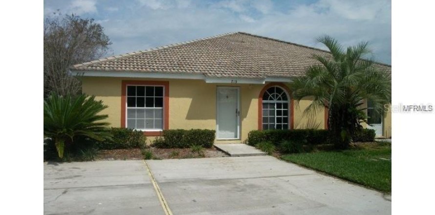 Villa ou maison à Poinciana, Floride 2 chambres, 115.66 m2 № 2427150
