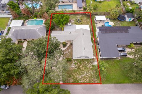 House in Maitland, Florida 4 bedrooms, 178.37 sq.m. № 2203202 - photo 26
