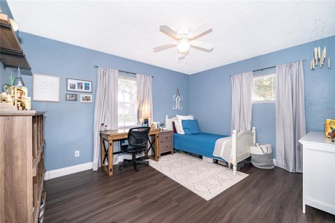 House in Maitland, Florida 4 bedrooms, 178.37 sq.m. № 2203202 - photo 21