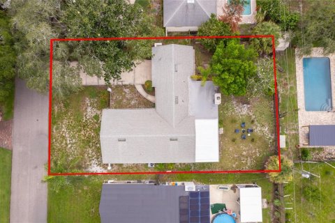 House in Maitland, Florida 4 bedrooms, 178.37 sq.m. № 2203202 - photo 25