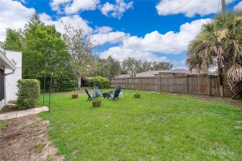 House in Maitland, Florida 4 bedrooms, 178.37 sq.m. № 2203202 - photo 24
