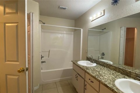 House in Ocala, Florida 3 bedrooms, 129.88 sq.m. № 2277501 - photo 19
