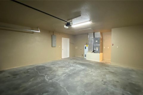 House in Ocala, Florida 3 bedrooms, 129.88 sq.m. № 2277501 - photo 23