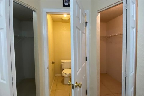 House in Ocala, Florida 3 bedrooms, 129.88 sq.m. № 2277501 - photo 21