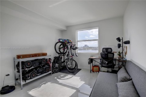 Купить кондоминиум в Санни-Айлс-Бич, Флорида 2 спальни, 103.68м2, № 1943398 - фото 11