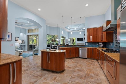 House in Palm Coast, Florida 4 bedrooms, 353.4 sq.m. № 2349821 - photo 18