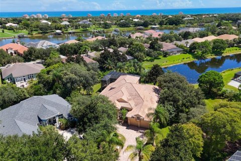 House in Palm Coast, Florida 4 bedrooms, 353.4 sq.m. № 2349821 - photo 2