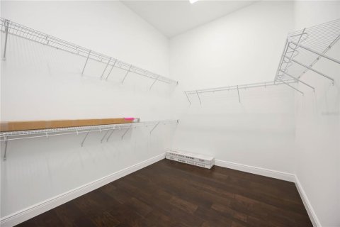 Купить виллу или дом в Сарасота, Флорида 9 комнат, 278.71м2, № 1900069 - фото 30