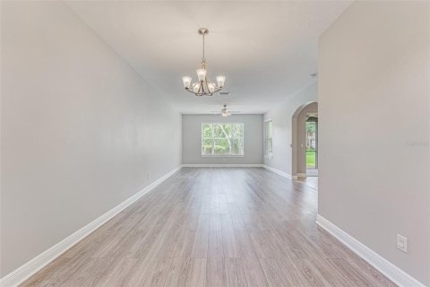 Touwnhouse à louer à Tampa, Floride: 3 chambres, 214.42 m2 № 2404883 - photo 9