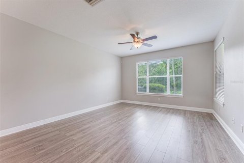 Touwnhouse à louer à Tampa, Floride: 3 chambres, 214.42 m2 № 2404883 - photo 12