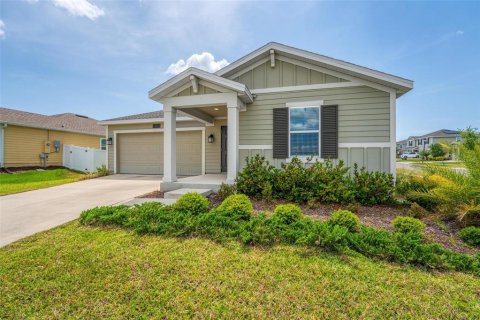 House in Mount Dora, Florida 3 bedrooms, 144.46 sq.m. № 1719026 - photo 3