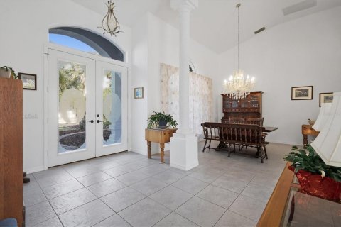 House in Englewood, Florida 4 bedrooms, 286.98 sq.m. № 2419654 - photo 8