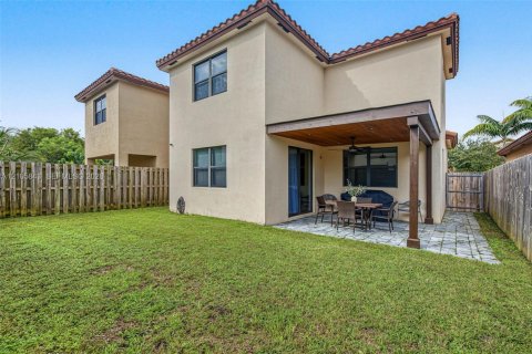 House in Homestead, Florida 3 bedrooms, 196.49 sq.m. № 2420697 - photo 20