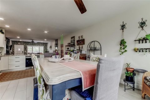 Copropriété à vendre à Clearwater, Floride: 2 chambres, 124.49 m2 № 2150217 - photo 17