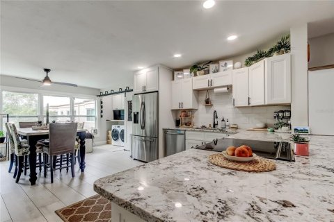 Copropriété à vendre à Clearwater, Floride: 2 chambres, 124.49 m2 № 2150217 - photo 7