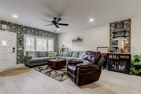 Copropriété à vendre à Clearwater, Floride: 2 chambres, 124.49 m2 № 2150217 - photo 3