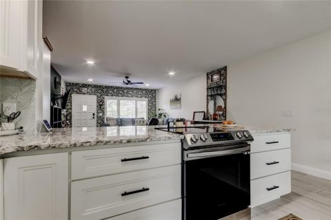 Copropriété à vendre à Clearwater, Floride: 2 chambres, 124.49 m2 № 2150217 - photo 9
