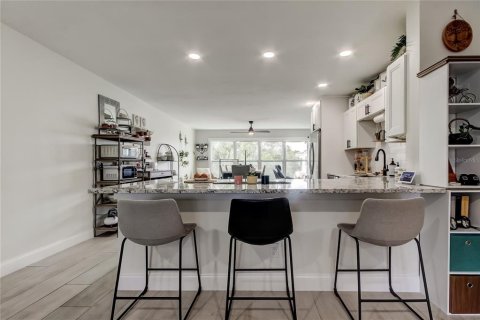 Copropriété à vendre à Clearwater, Floride: 2 chambres, 124.49 m2 № 2150217 - photo 5