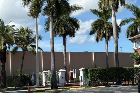 Купить виллу или дом в Майами, Флорида 3 спальни, 130.06м2, № 2033356 - фото 6