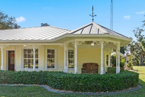 Villa ou maison à vendre à North Port, Floride: 4 chambres, 258.36 m2 № 2142899 - photo 4