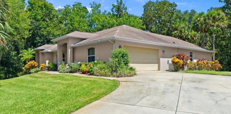 House in New Smyrna Beach, Florida 4 bedrooms, 225.38 sq.m. № 1815608