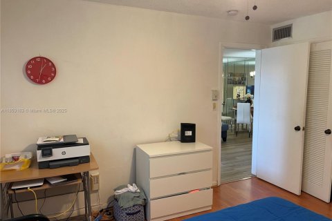 Copropriété à vendre à Sunrise, Floride: 2 chambres, 78.97 m2 № 1728961 - photo 11