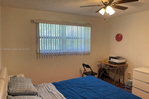 Copropriété à vendre à Sunrise, Floride: 2 chambres, 78.97 m2 № 1728961 - photo 9