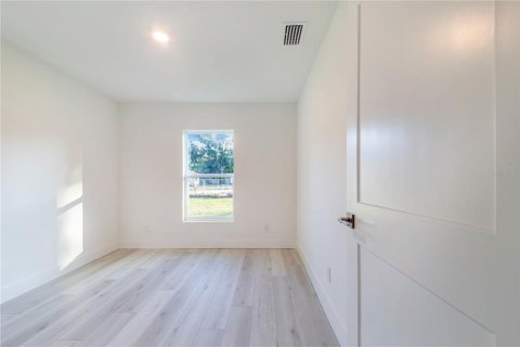 House in Fort Meade, Florida 3 bedrooms, 143.53 sq.m. № 2129663 - photo 29
