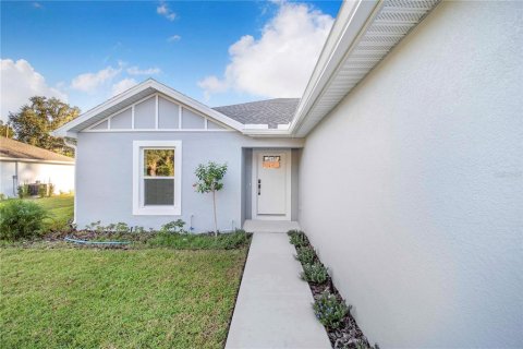 House in Fort Meade, Florida 3 bedrooms, 143.53 sq.m. № 2129663 - photo 7