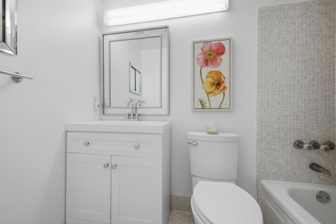 Condo in Boynton Beach, Florida, 1 bedroom № 2180173 - photo 22