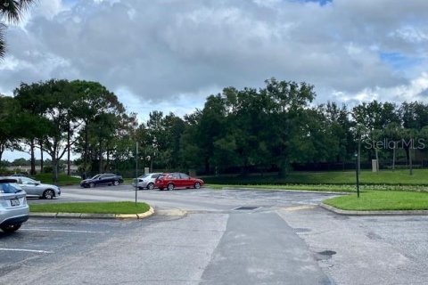 Condo in Altamonte Springs, Florida, 2 bedrooms  № 1686961 - photo 24