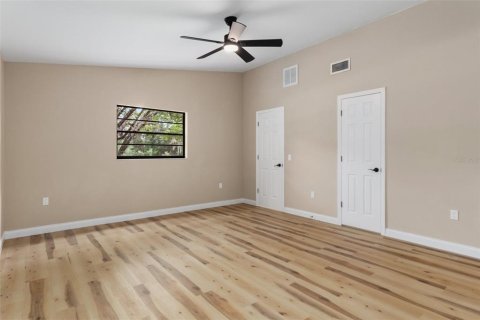 Casa en venta en Homosassa, Florida, 3 dormitorios, 165.37 m2 № 1817334 - foto 18
