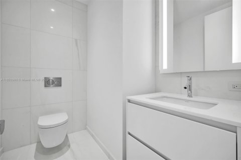 Condominio en venta en Miami, Florida, 2 dormitorios, 133.5 m2 № 1877627 - foto 22
