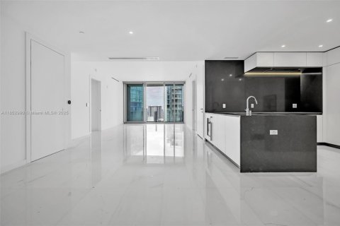 Condominio en venta en Miami, Florida, 2 dormitorios, 133.5 m2 № 1877627 - foto 6