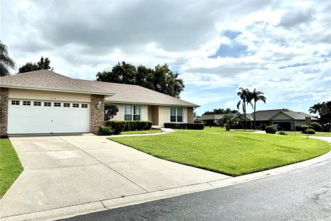 Casa en alquiler en Lakeland, Florida, 3 dormitorios, 176.61 m2 № 1877099 - foto 2