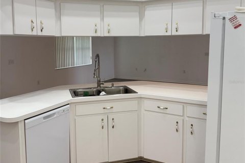 Casa en alquiler en Lakeland, Florida, 3 dormitorios, 176.61 m2 № 1877099 - foto 8