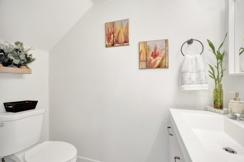 Townhouse in Weston, Florida 2 bedrooms, 100.71 sq.m. № 2428447 - photo 30