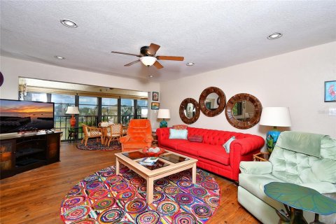 Copropriété à vendre à Punta Gorda, Floride: 2 chambres, 154.22 m2 № 1856305 - photo 8