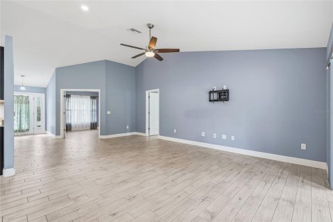 Villa ou maison à vendre à Spring Hill, Floride: 4 chambres, 185.71 m2 № 2216951 - photo 14