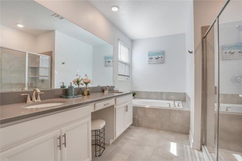 Casa en alquiler en Davenport, Florida, 6 dormitorios, 305.74 m2 № 1895001 - foto 17
