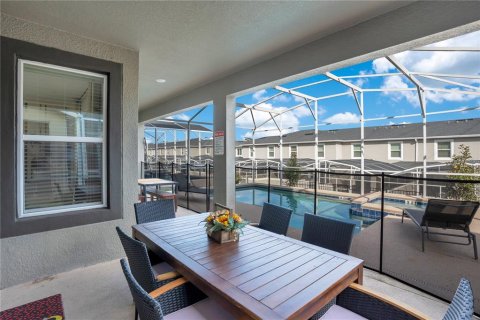 Casa en alquiler en Davenport, Florida, 6 dormitorios, 305.74 m2 № 1895001 - foto 25