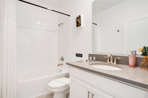 Casa en alquiler en Davenport, Florida, 6 dormitorios, 305.74 m2 № 1895001 - foto 15