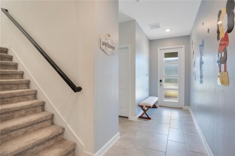 Casa en alquiler en Davenport, Florida, 6 dormitorios, 305.74 m2 № 1895001 - foto 3